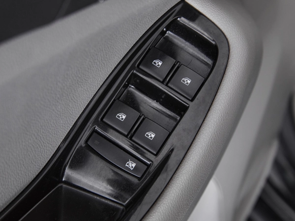 Chevrolet Orlando, I фото №17