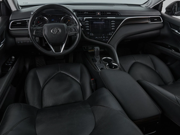 Toyota Camry, VIII (XV70) фото №10