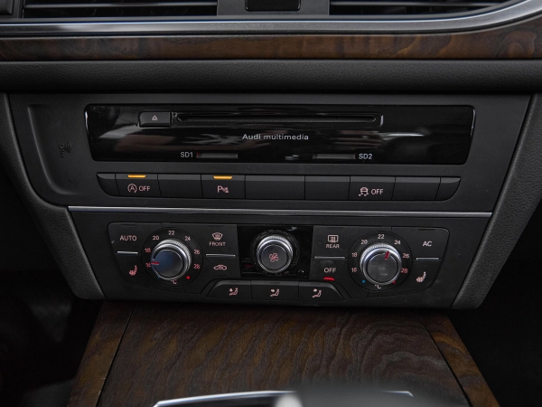 Audi A6, IV (C7) фото №16