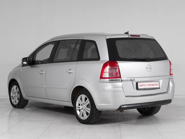 Opel Zafira, B Рестайлинг фото №4
