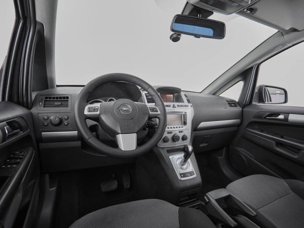 Opel Zafira, B Рестайлинг фото №7