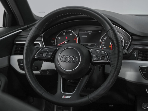 Audi A4, V (B9) фото №10