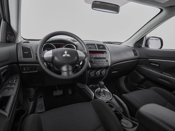 Mitsubishi ASX, I фото №7
