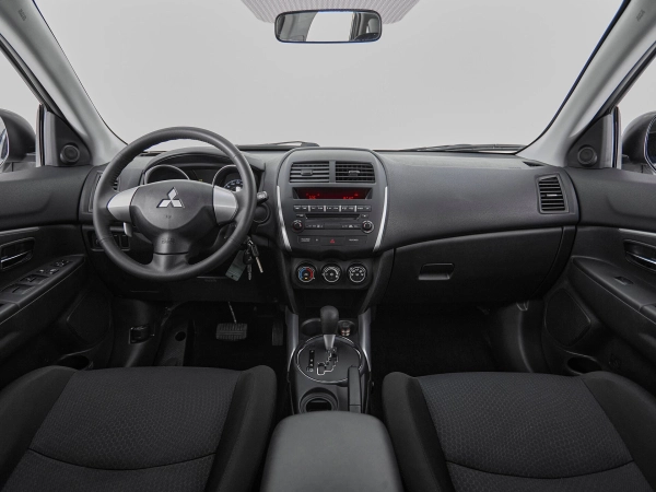 Mitsubishi ASX, I фото №8