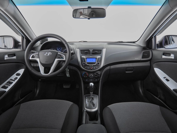 Hyundai Solaris, I фото №8