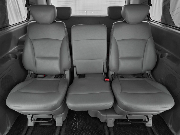 Hyundai Grand Starex, I фото №20