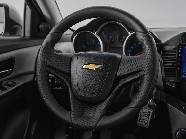 Chevrolet Cruze, I фото №10