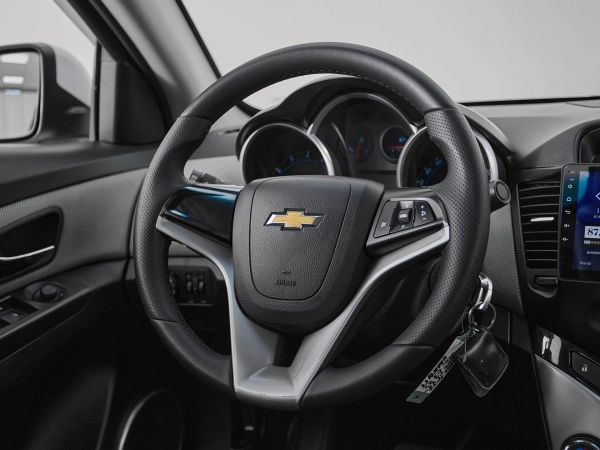 Chevrolet Cruze, I фото №10