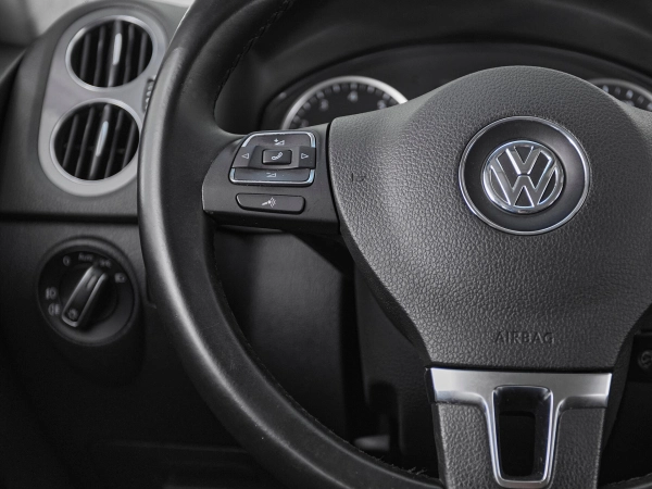 Volkswagen Tiguan, I Рестайлинг фото №11