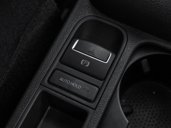 Volkswagen Tiguan, I Рестайлинг фото №14
