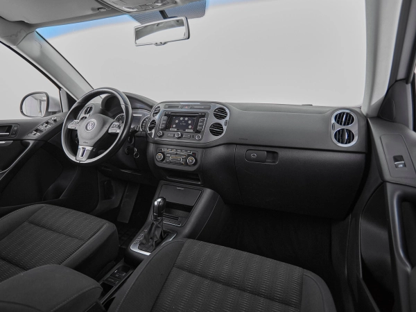 Volkswagen Tiguan, I Рестайлинг фото №9