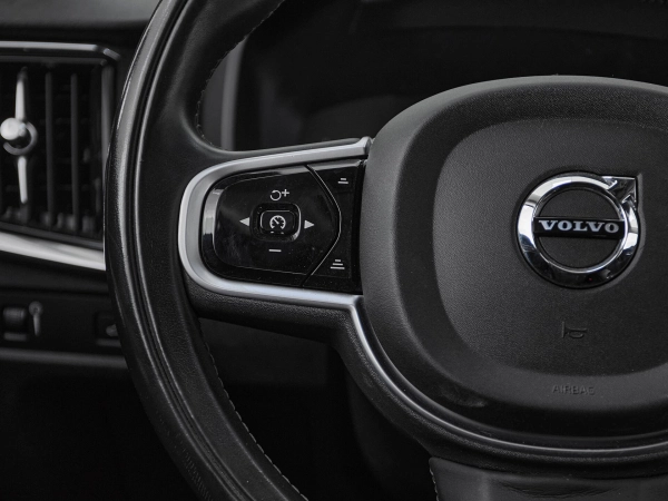 Volvo V90 Cross Country, I фото №11