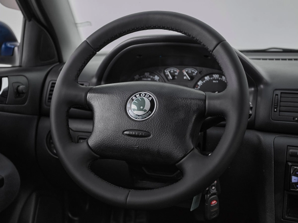 Skoda Octavia, I (A4) Рестайлинг фото №10