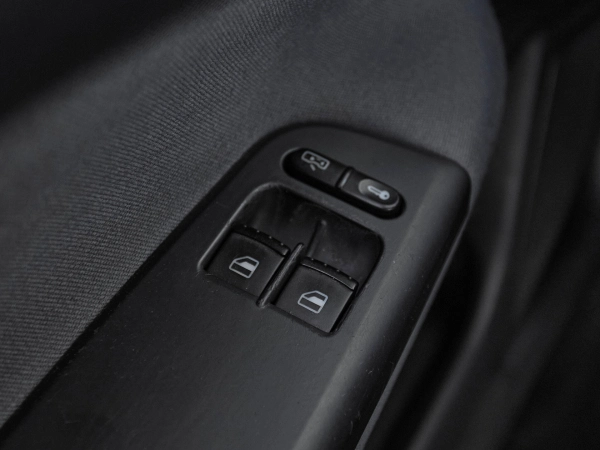Skoda Octavia, I (A4) Рестайлинг фото №11