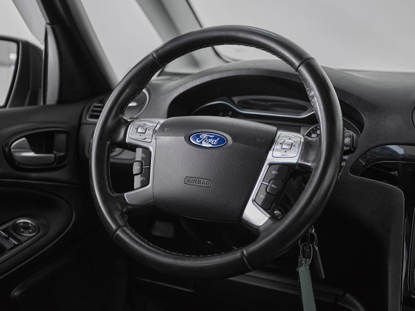 Ford Galaxy, II Рестайлинг фото №10