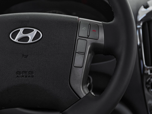Hyundai Grand Starex, I фото №13