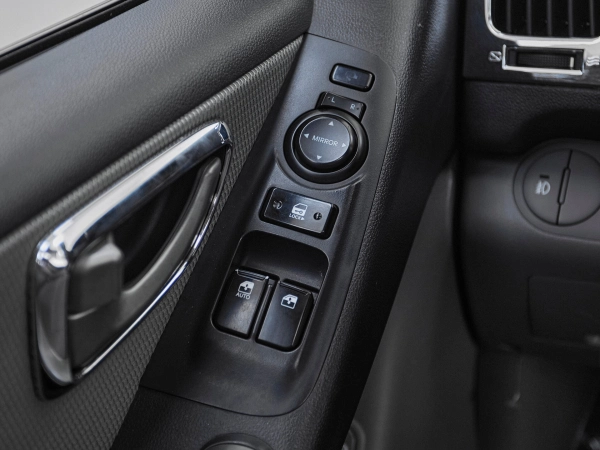 Hyundai Grand Starex, I фото №14