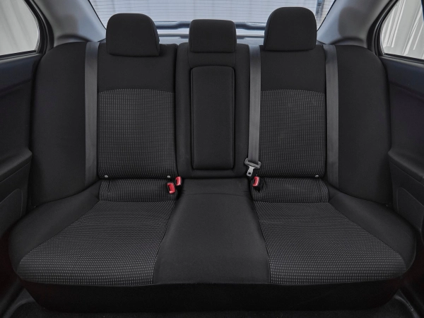 Mitsubishi Lancer, X фото №16
