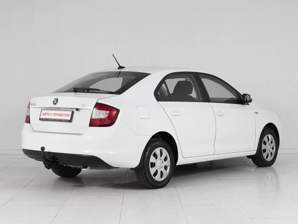 Skoda Rapid, I Рестайлинг фото №6