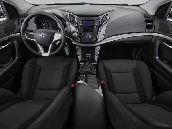Hyundai i40, I фото №8