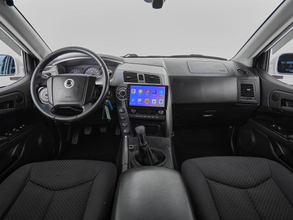 SsangYong Kyron, I Рестайлинг фото №8