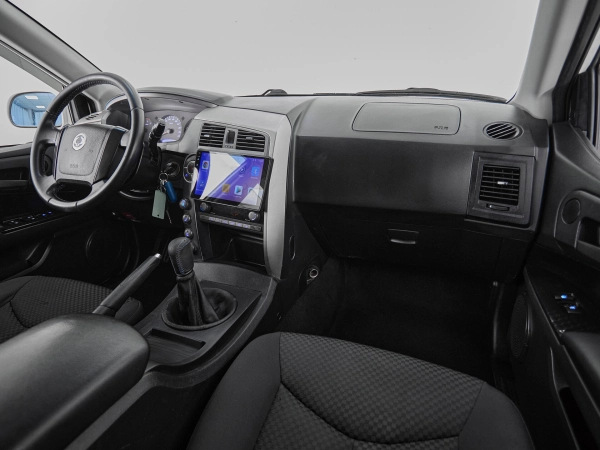 SsangYong Kyron, I Рестайлинг фото №9