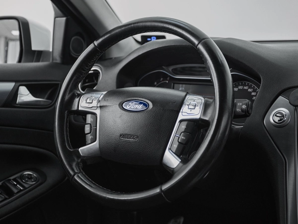 Ford Mondeo, IV Рестайлинг фото №10