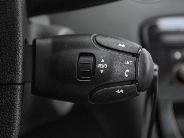 Peugeot 308, I Рестайлинг фото №13