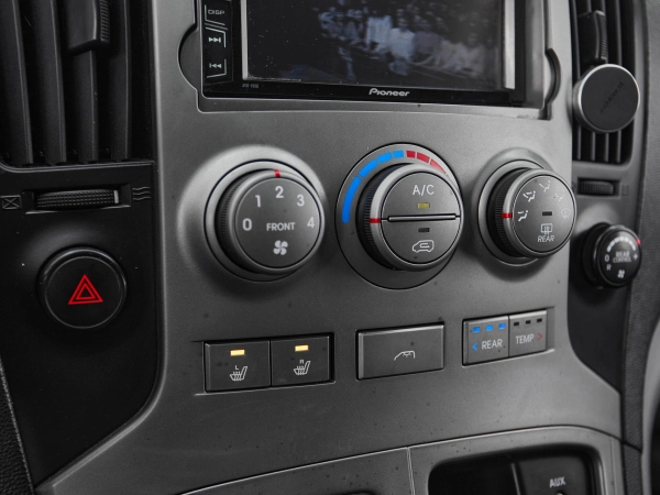 Hyundai Grand Starex, I фото №14
