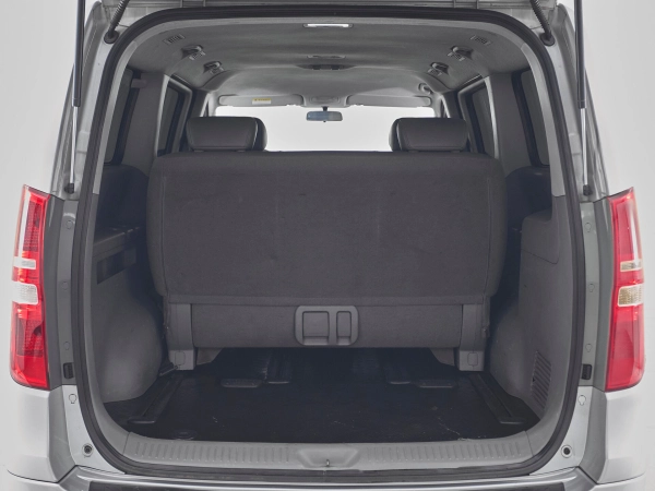 Hyundai Grand Starex, I фото №17