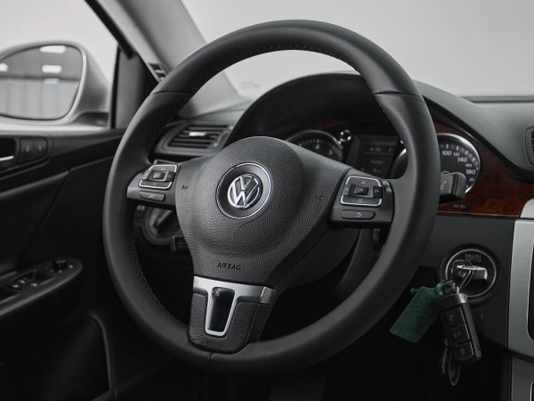Volkswagen Passat, B6 фото №10