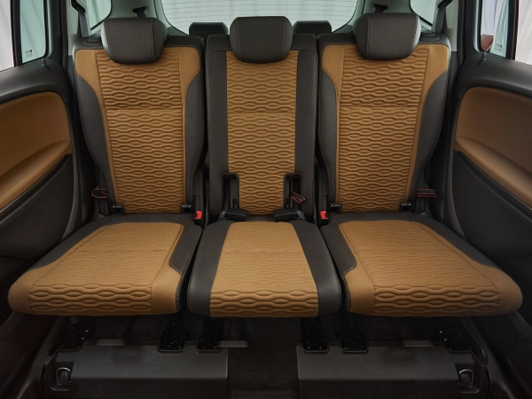 Opel Zafira, C фото №17