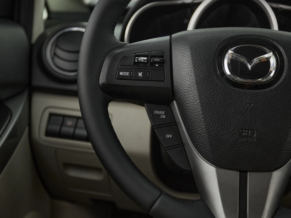 Mazda CX-7, I Рестайлинг фото №12