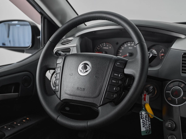 SsangYong Kyron, I Рестайлинг фото №10