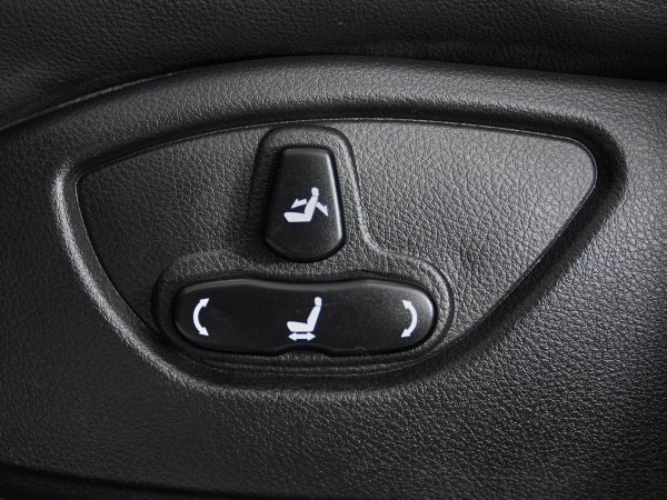 SsangYong Kyron, I Рестайлинг фото №14