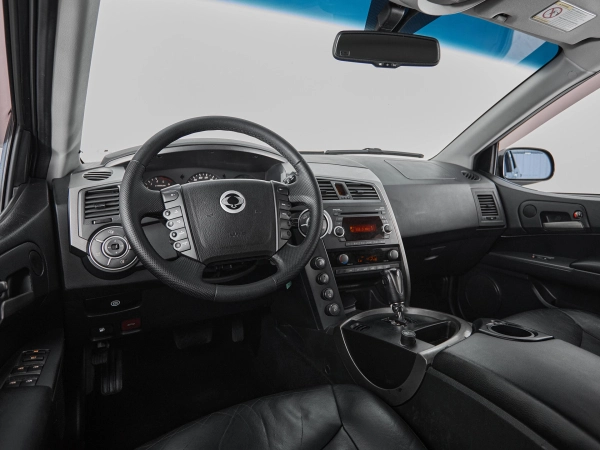 SsangYong Kyron, I Рестайлинг фото №7