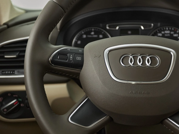 Audi Q3, I (8U) фото №11