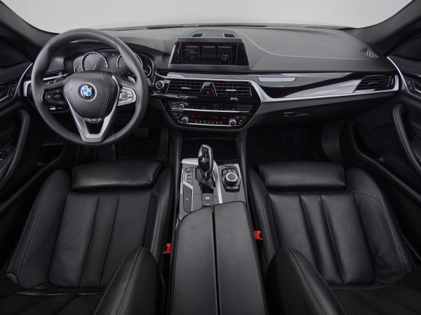 BMW 5 серии, VII (G30/G31/G38) фото №8