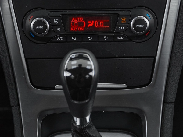 Ford Mondeo, IV Рестайлинг фото №17