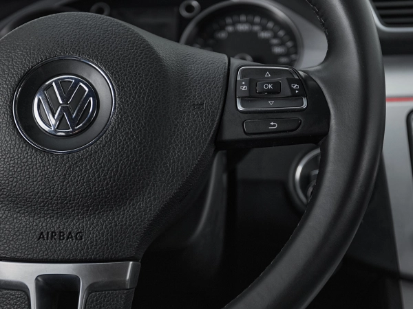Volkswagen Passat CC, I Рестайлинг фото №12