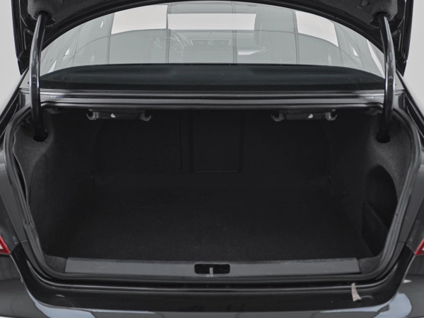 Volkswagen Passat CC, I Рестайлинг фото №18