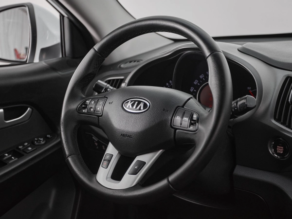 Kia Sportage, III фото №10