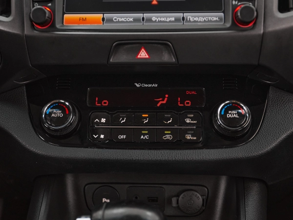 Kia Sportage, III фото №17