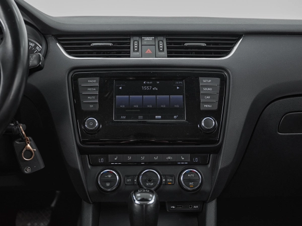 Skoda Octavia, III (A7) фото №14