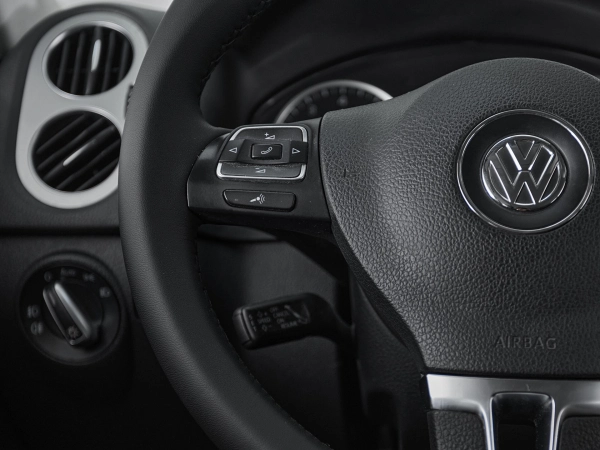 Volkswagen Tiguan, I Рестайлинг фото №11