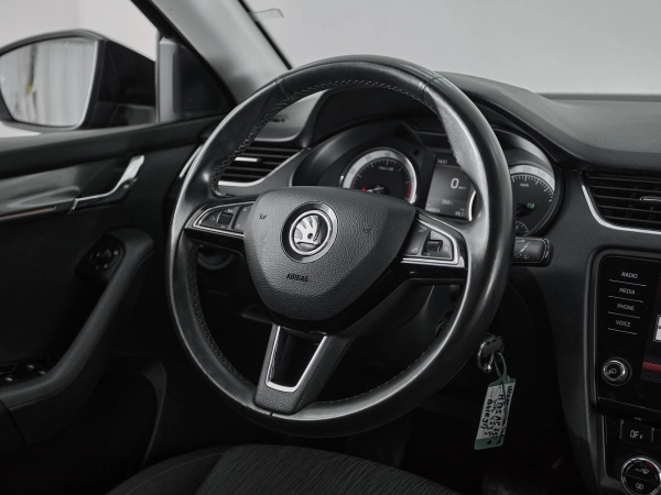 Skoda Octavia, III (A7) Рестайлинг фото №10