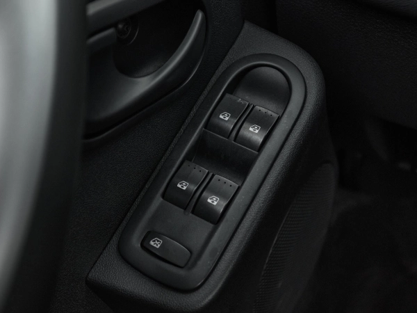 Renault Duster, I фото №11