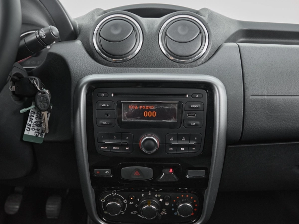 Renault Duster, I фото №13