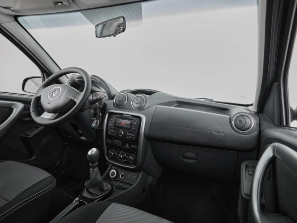 Renault Duster, I фото №9