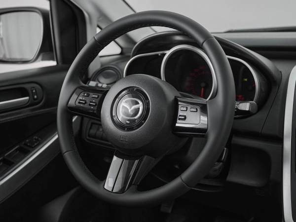 Mazda CX-7, I фото №11